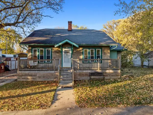 209 W Martin Street, Forrest, IL 61741