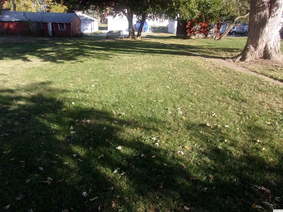 925 Jefferson St, Quincy, IL 62301 - Image #3