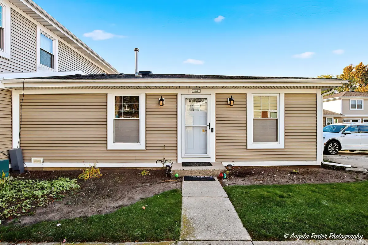 357 Farmingdale Circle, Vernon Hills, IL 60061 - Image #1
