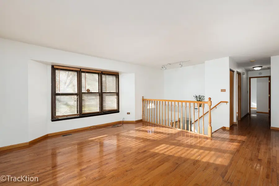 672 Londonberry Lane, Bolingbrook, IL 60440 - Image #3