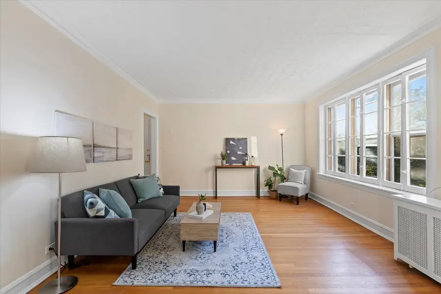 1216 Central Street #2W, Evanston, IL 60201 - Image #3