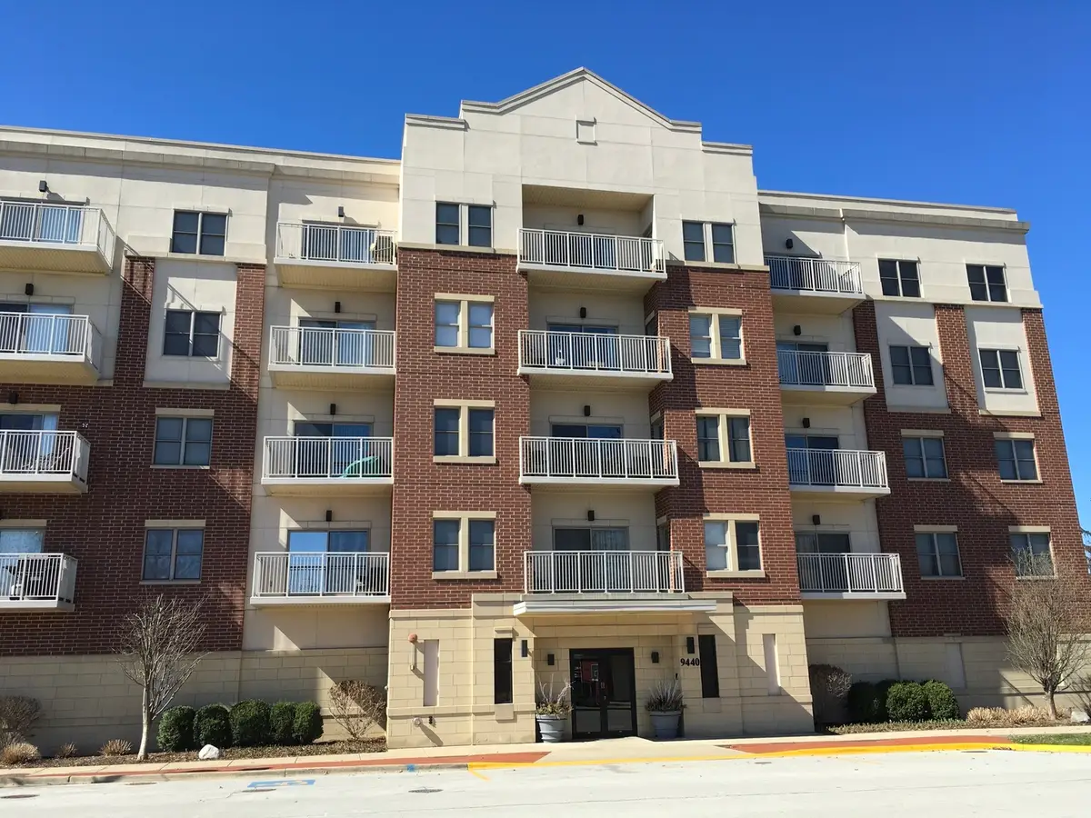 9440 S 51st Avenue #417, Oak Lawn, IL 60453 - Image #1