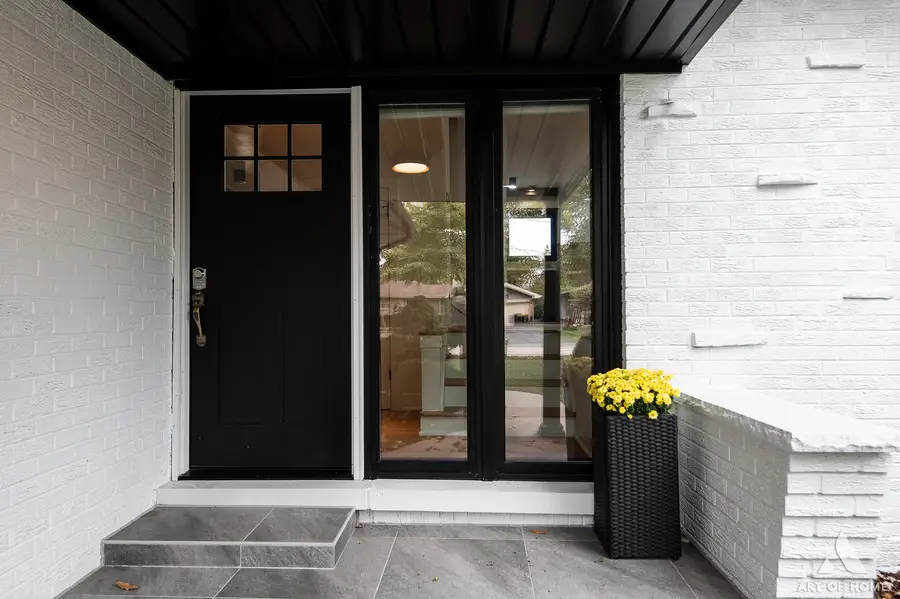 213 Hiawatha Trail, Wood Dale, IL 60191 - Image #2