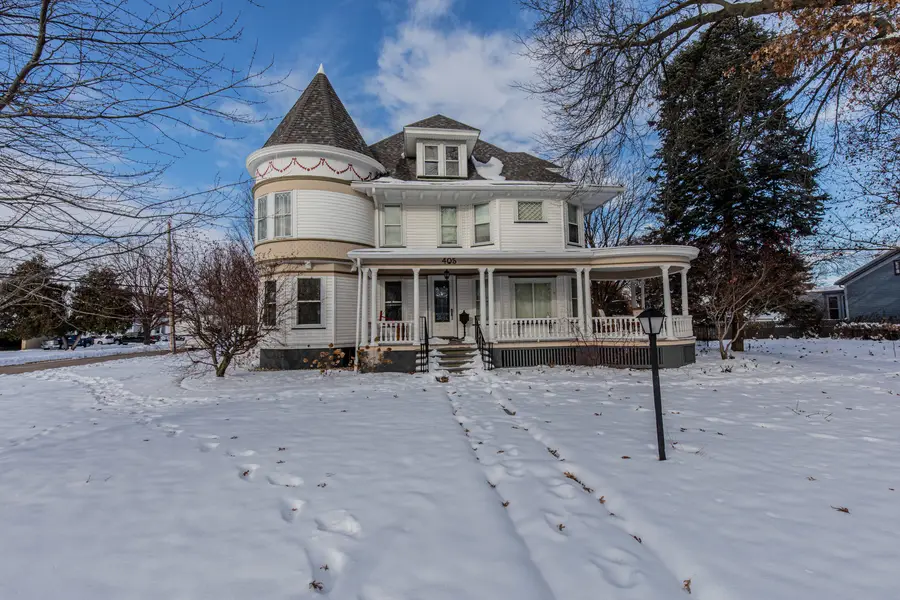 405 E Peru Street, Princeton, IL 61356 - #2