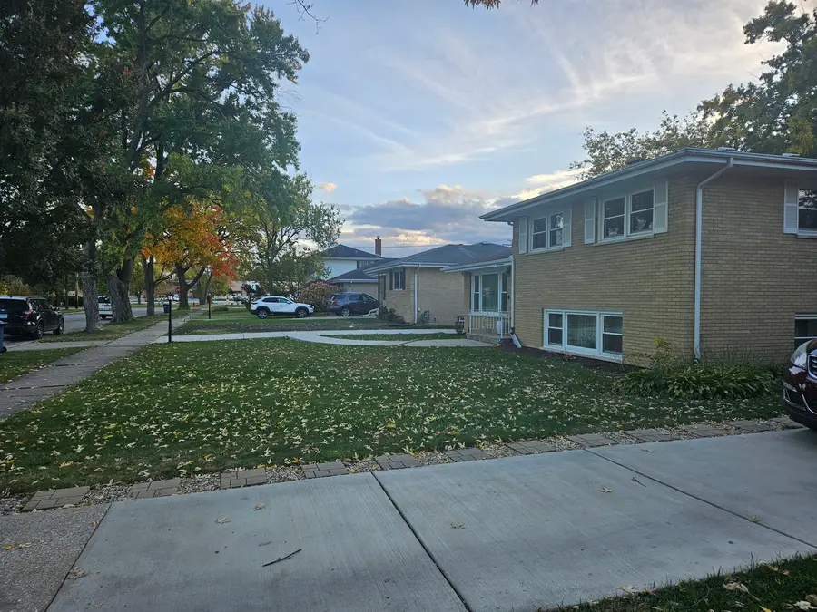 614 Forest Road, La Grange Park, IL 60526 - Image #3