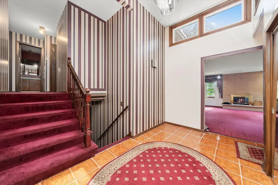 943 E 164th Court, South Holland, IL 60473 - Image #3