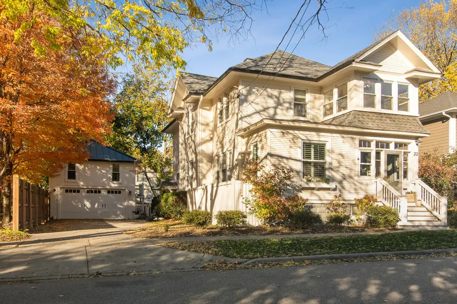 212 Washington Street, Barrington, IL 60010 - Image #2