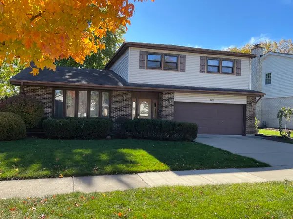1925 E Waverly Lane, Arlington Heights, IL 60004