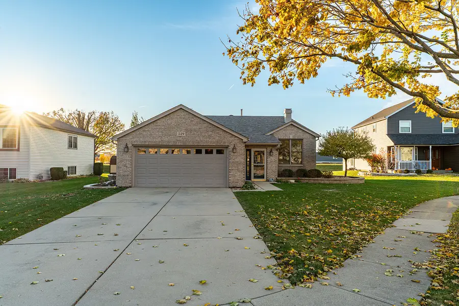 349 Meadows Drive, Sugar Grove, IL 60554 - Image #2
