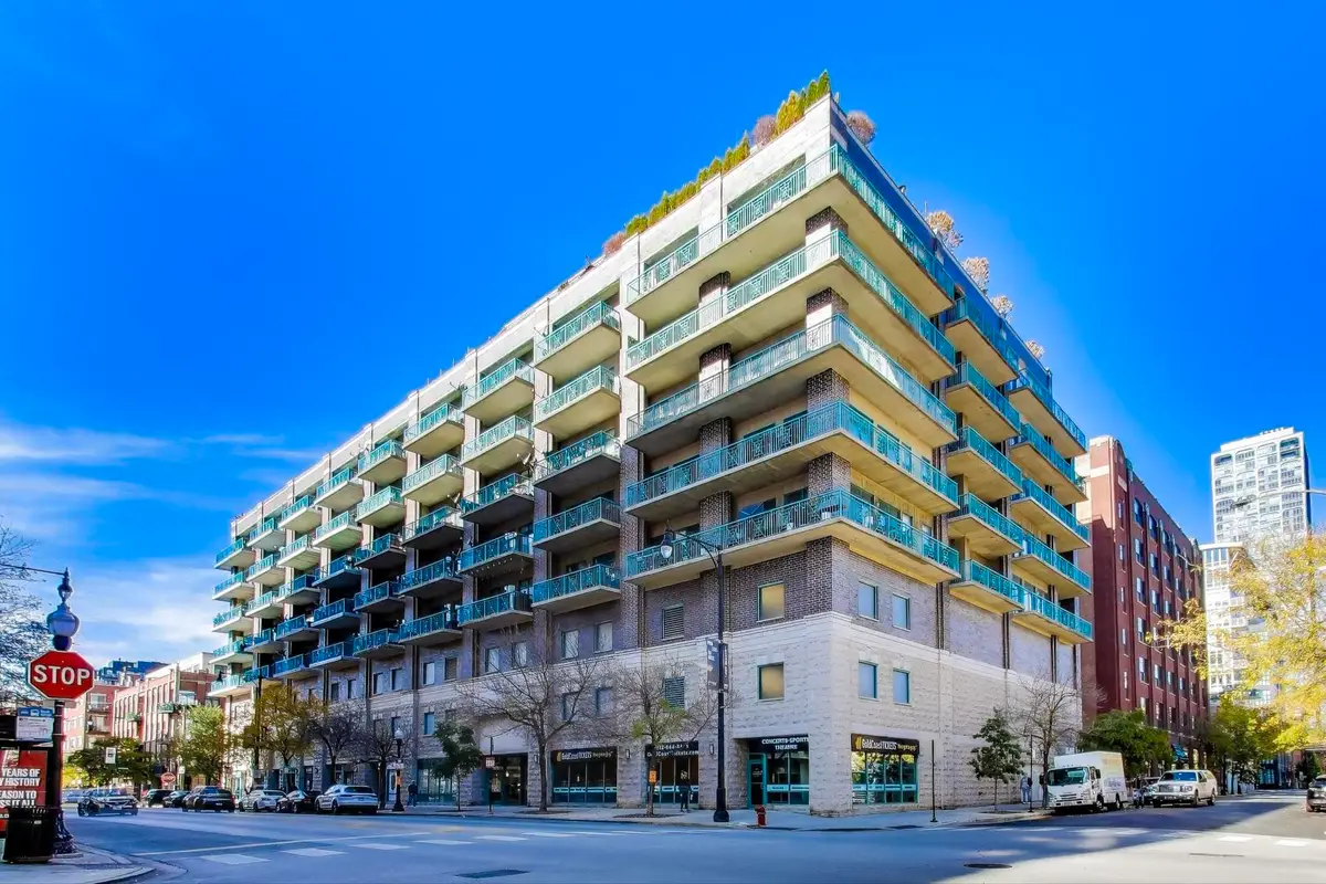910 W Madison Street #409, Chicago, IL 60607 - Image #1
