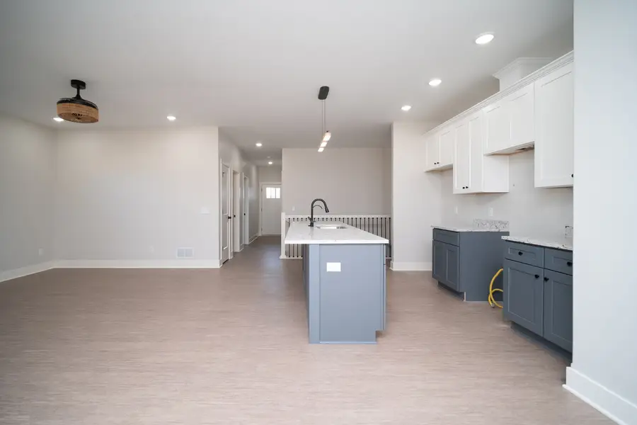 Address Withheld By Seller, Sycamore, IL 60178 - Image #3