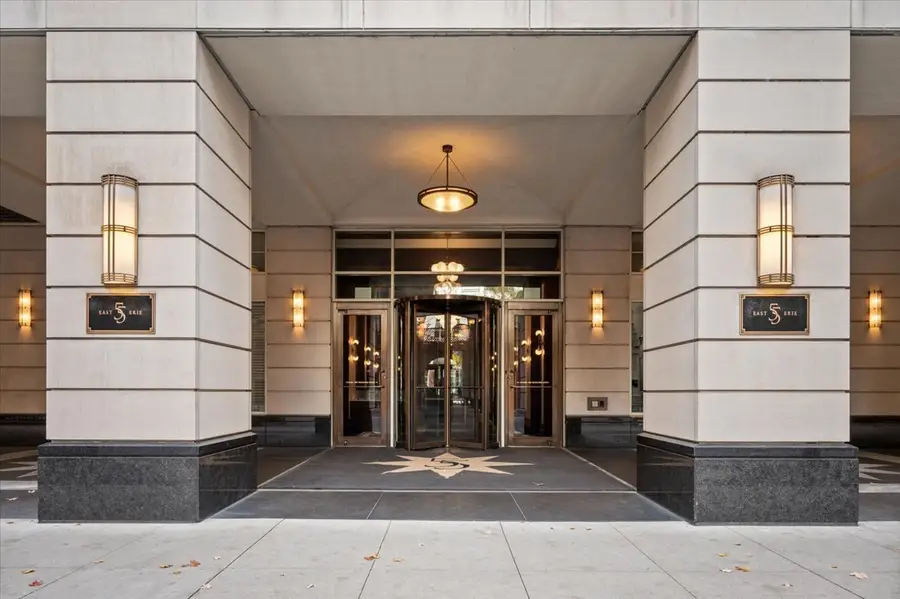 55 E Erie Street #1903, Chicago, IL 60611 - Image #2