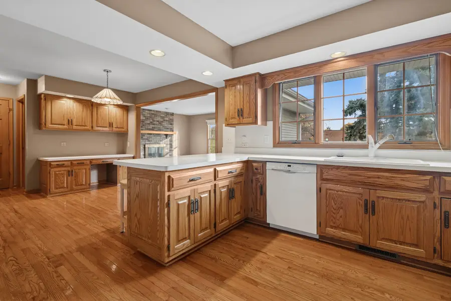 570 Ozier Drive, Batavia, IL 60510 - Image #3