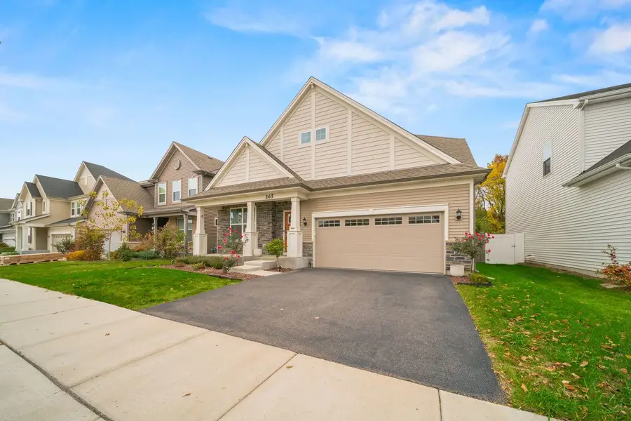 265 South Pointe Avenue, South Elgin, IL 60177 - Image #2
