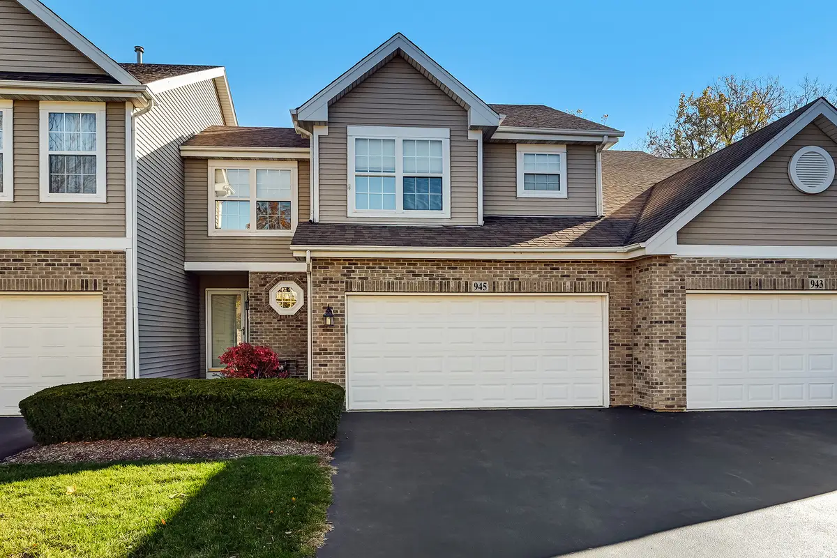 945 Willow Street, Itasca, IL 60143 - Image #1