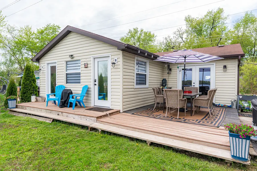 40492 N Lambert Drive, Antioch, IL 60002 - Image #2