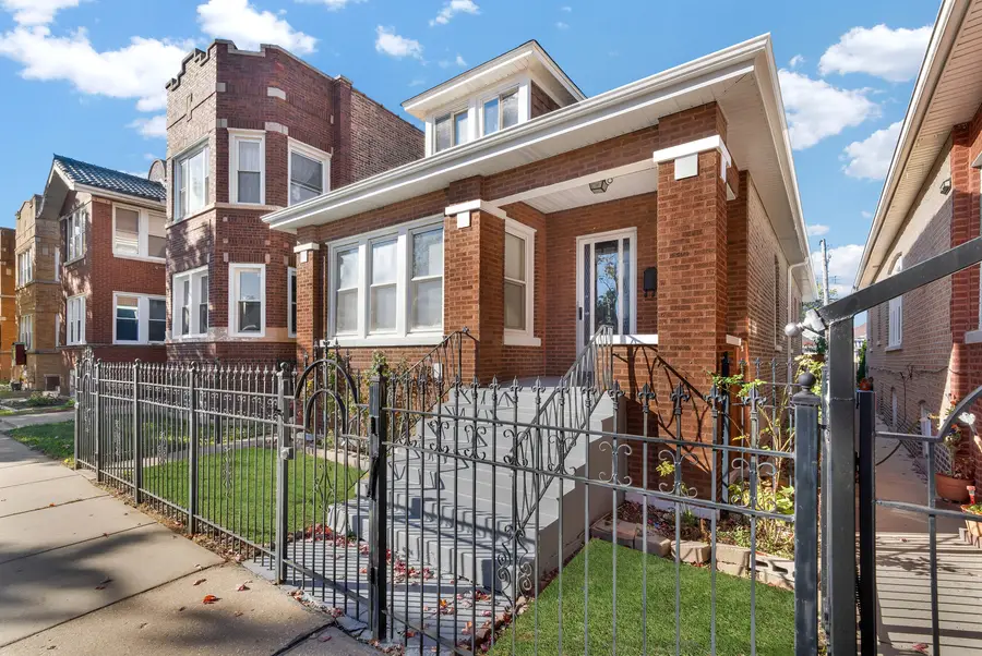 6112 S Mozart Street, Chicago, IL 60629 - Image #2