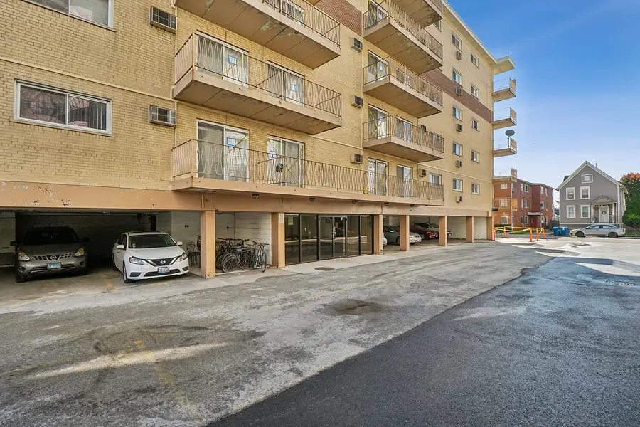 7443 Washington Street #307, Forest Park, IL 60130 - Image #2