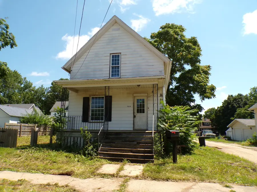304 S Madison Street, Morrison, IL 61270 - Image #3