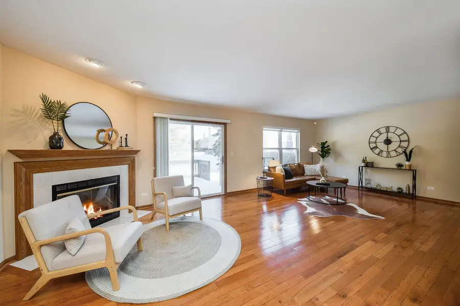 Address Withheld By Seller, Saint Charles, IL 60175 - Image #2