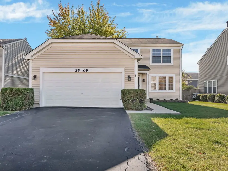 2509 Rosehall Lane, Aurora, IL 60503 - Image #2