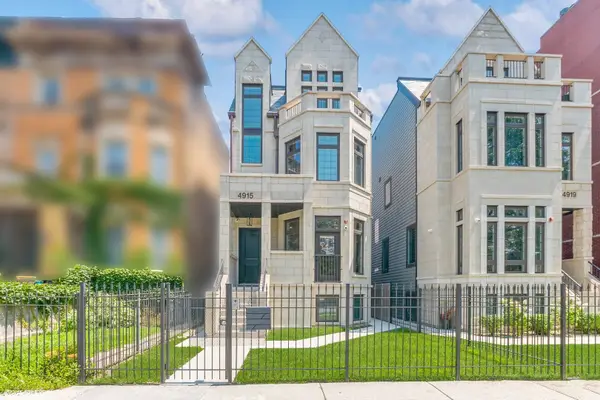 4915 S Martin Luther King Drive, Chicago, IL 60615