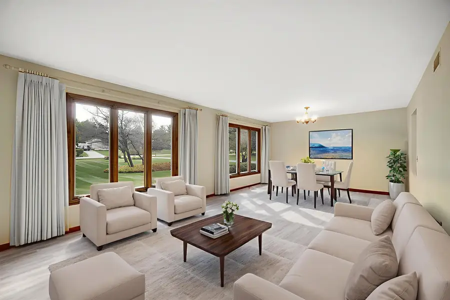 15860 W Thornapple Lane, Gurnee, IL 60031 - Image #3