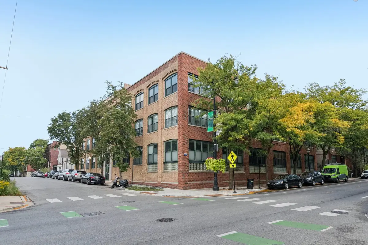 3201 N Ravenswood Avenue #301, Chicago, IL 60657 - Image #1