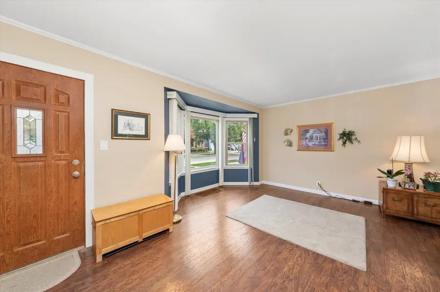 10504 S Homan Avenue, Chicago, IL 60655 - Image #3