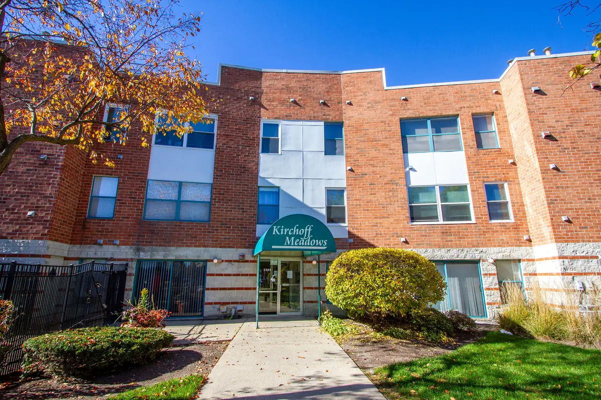 3265 Kirchoff Road #223, Rolling Meadows, IL 60008 - Image #1