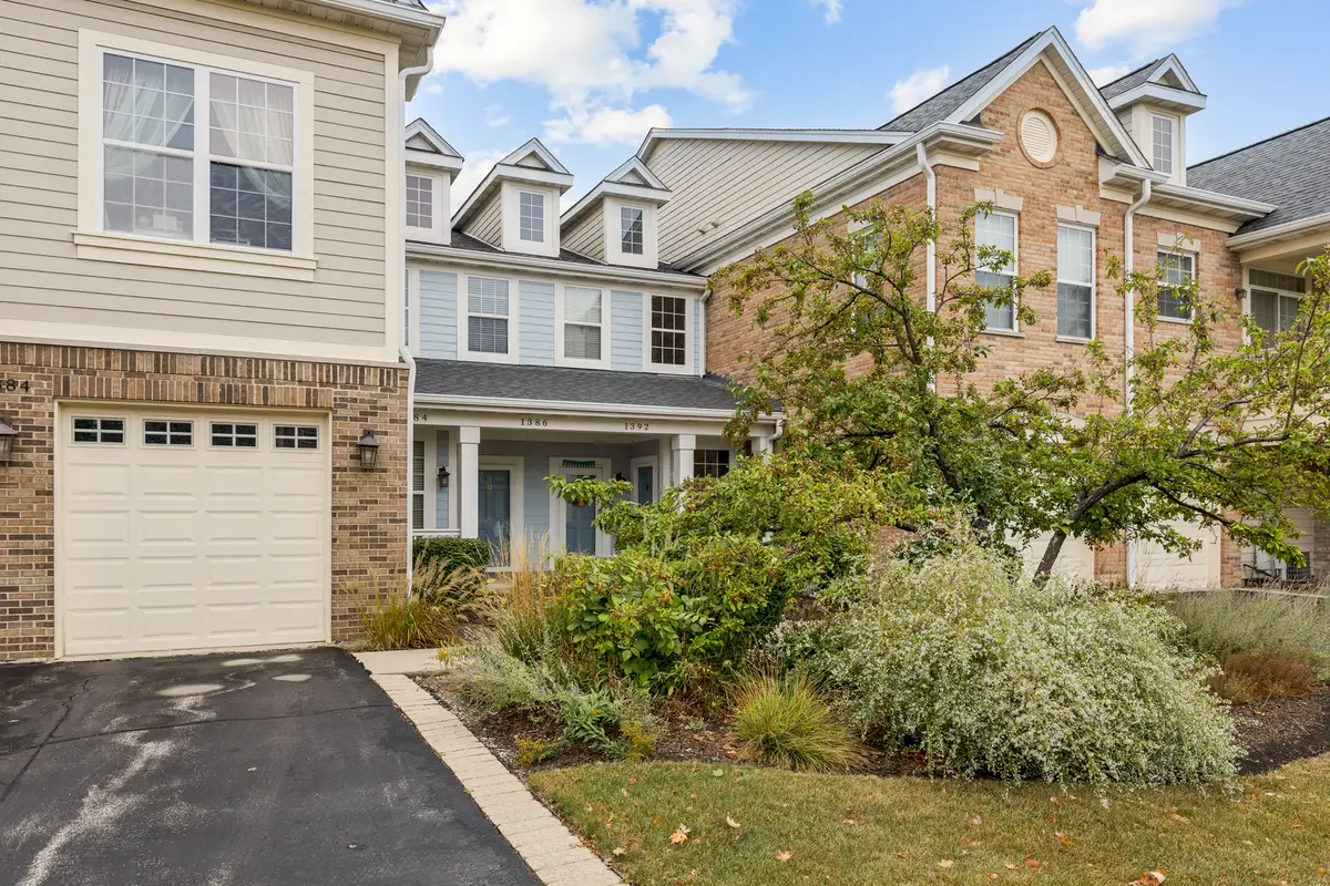 1386 Scarboro Road #1102, Schaumburg, IL 60193 - Image #1