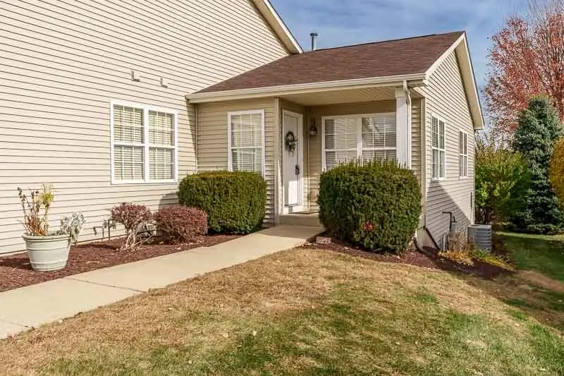 Address Withheld By Seller, Poplar Grove, IL 61065 - Image #3