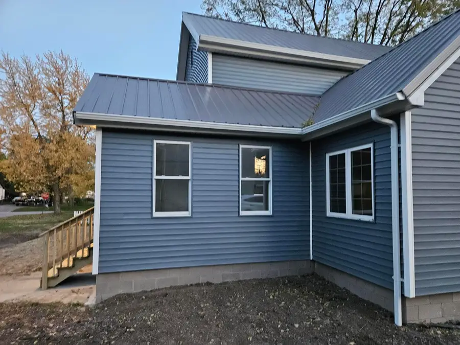 205 W Henry Street, Odell, IL 60460 - Image #3