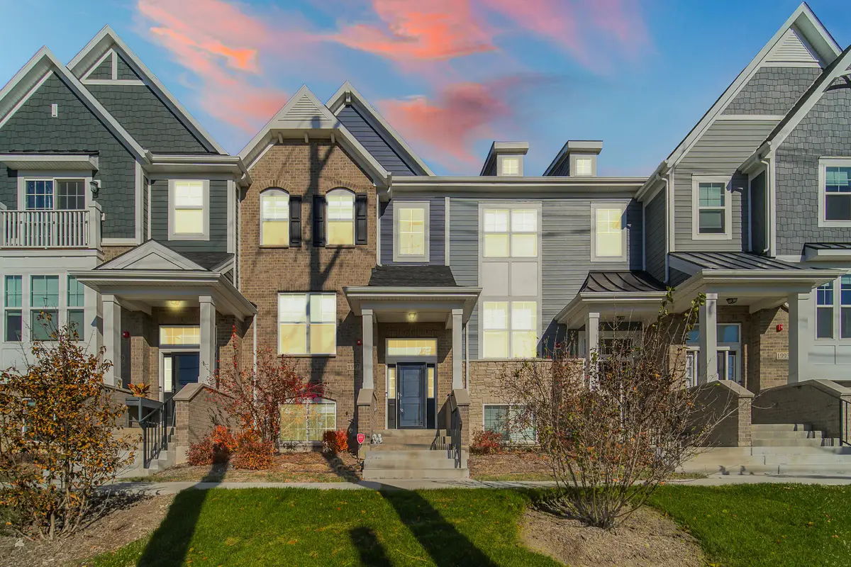 1997 Kingsley Circle, Northbrook, IL 60062 - Image #1