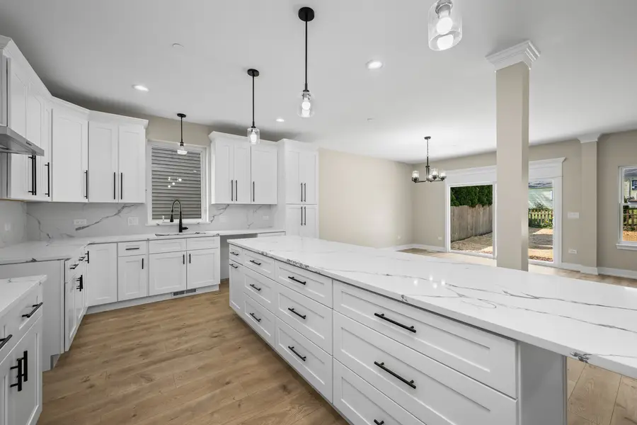 23601 N Garden Lane, Lake Zurich, IL 60047 - Image #2