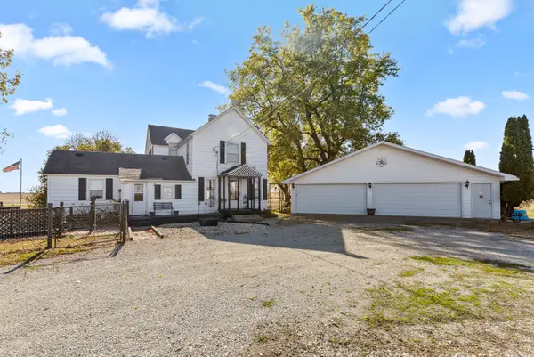 1624 E 1200 North Road, Milford, IL 60953