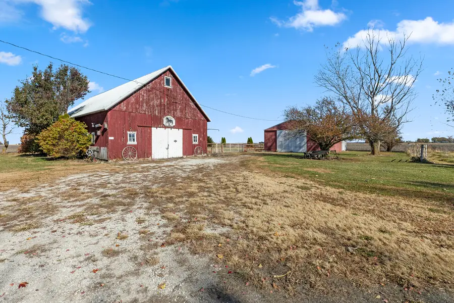 1624 E 1200 North Road, Milford, IL 60953 - Image #2