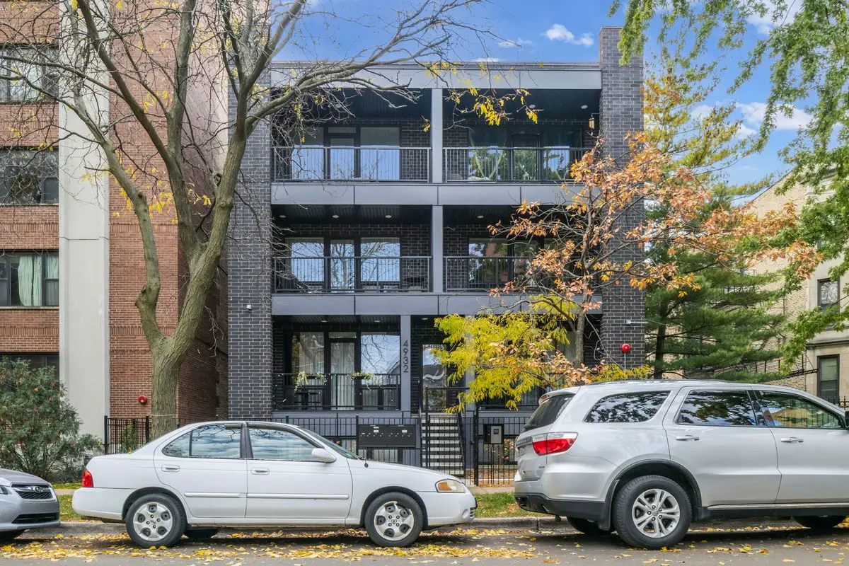 4932 N Kenmore Avenue #1W, Chicago, IL 60640 - Image #1