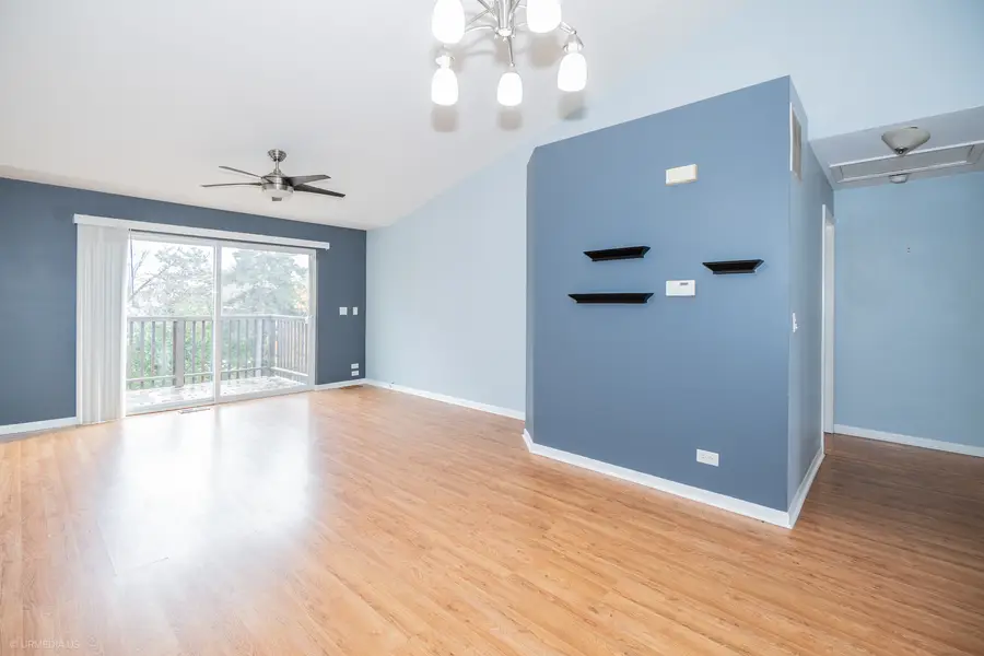 Address Withheld By Seller, Arlington Heights, IL 60005 - Image #3