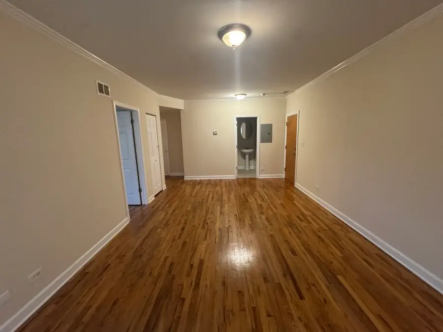 2257 W Rosemont Avenue #1, Chicago, IL 60659 - Image #3