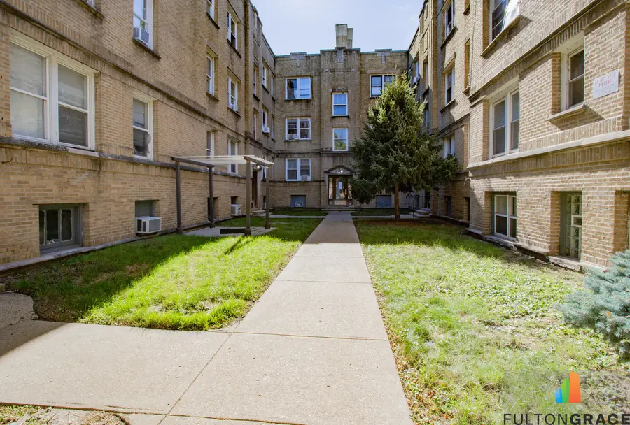 1703 W Wallen Avenue #1C, Chicago, IL 60626 - Image #2