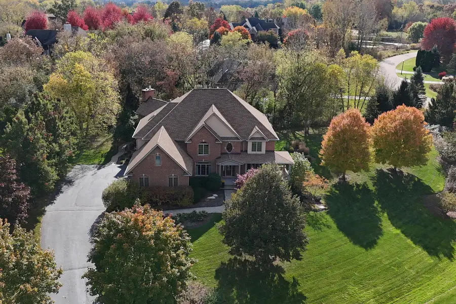 39716 Orchard Bluff Lane, Wadsworth, IL 60083 - Image #2