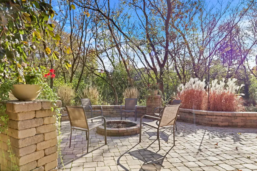 39716 Orchard Bluff Lane, Wadsworth, IL 60083 - Image #3