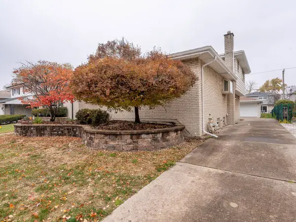 Address Withheld By Seller, Oak Lawn, IL 60453