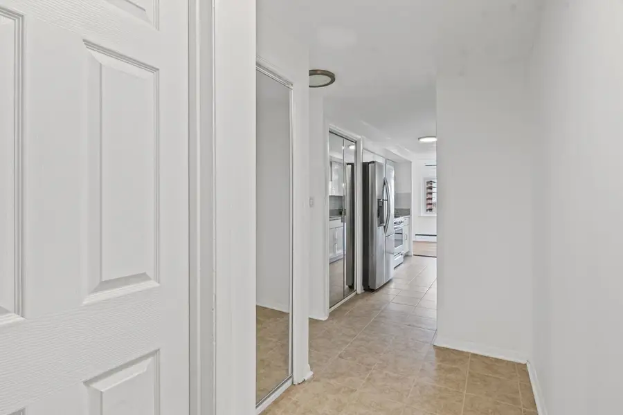 7540 N Ridge Boulevard #5D, Chicago, IL 60645 - Image #3