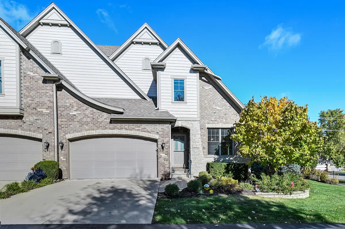 3 Westmoreland Lane, Naperville, IL 60540 - Image #1