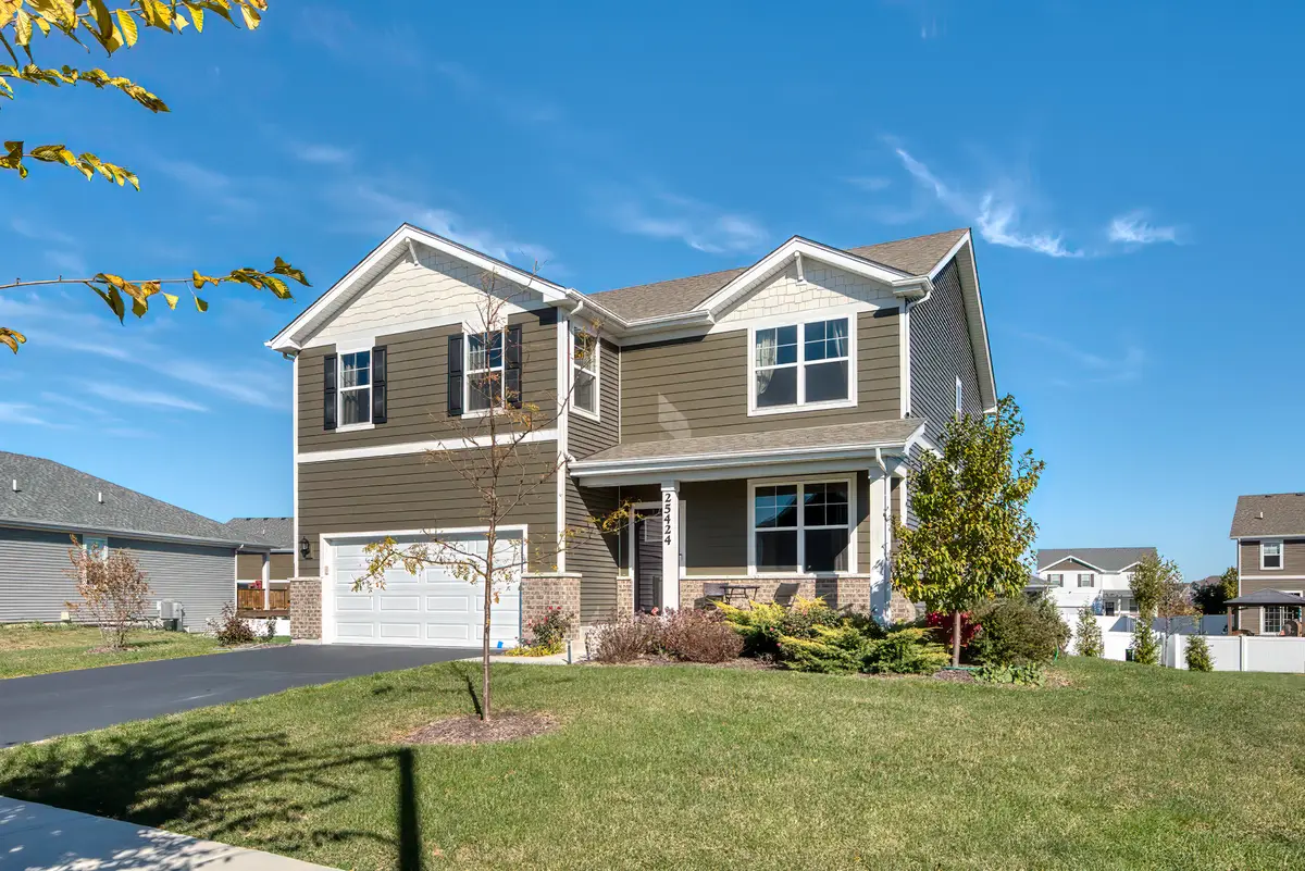 25424 W Ashton Drive, Plainfield, IL 60586 - Image #1