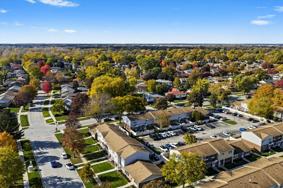 213 Prospect Avenue, Wood Dale, IL 60191 - Image #2