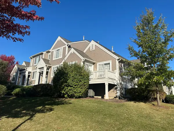 2358 Twilight Drive, Aurora, IL 60503