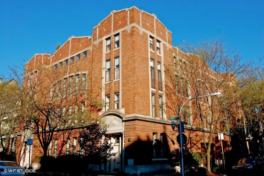 Address Withheld By Seller, Chicago, IL 60657 - Image #1